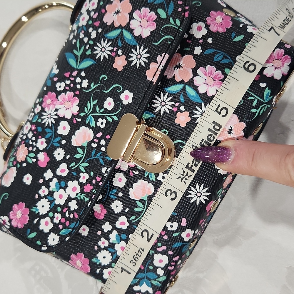 Black Floral Crossbody Purse Unbranded NWOT - Picture 8 of 11